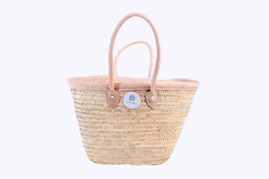 Straw shoulder basket with leather rim by Green Doum, photo 4