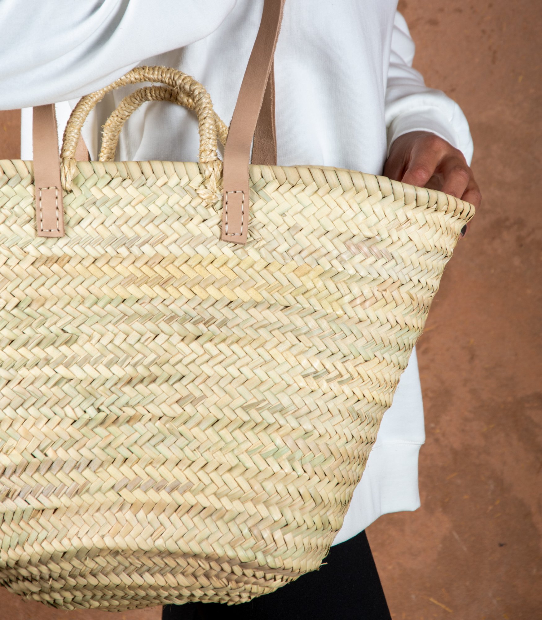 Panier en paille, doubles anses en sisal et cuir plat - Green Doum - photo 2