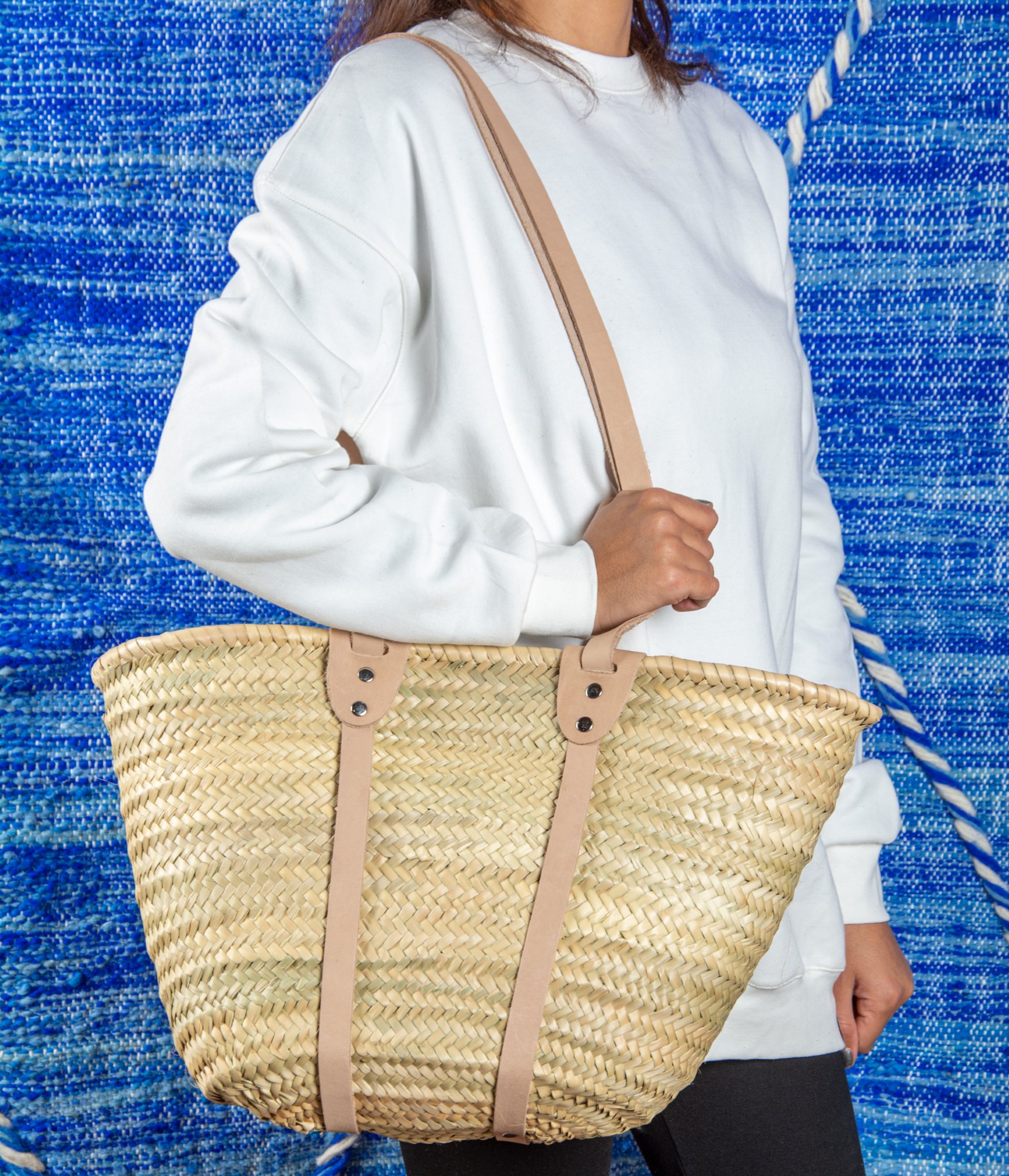 Panier de plage en paille, longues bandoulières en cuir - Green Doum - photo 3