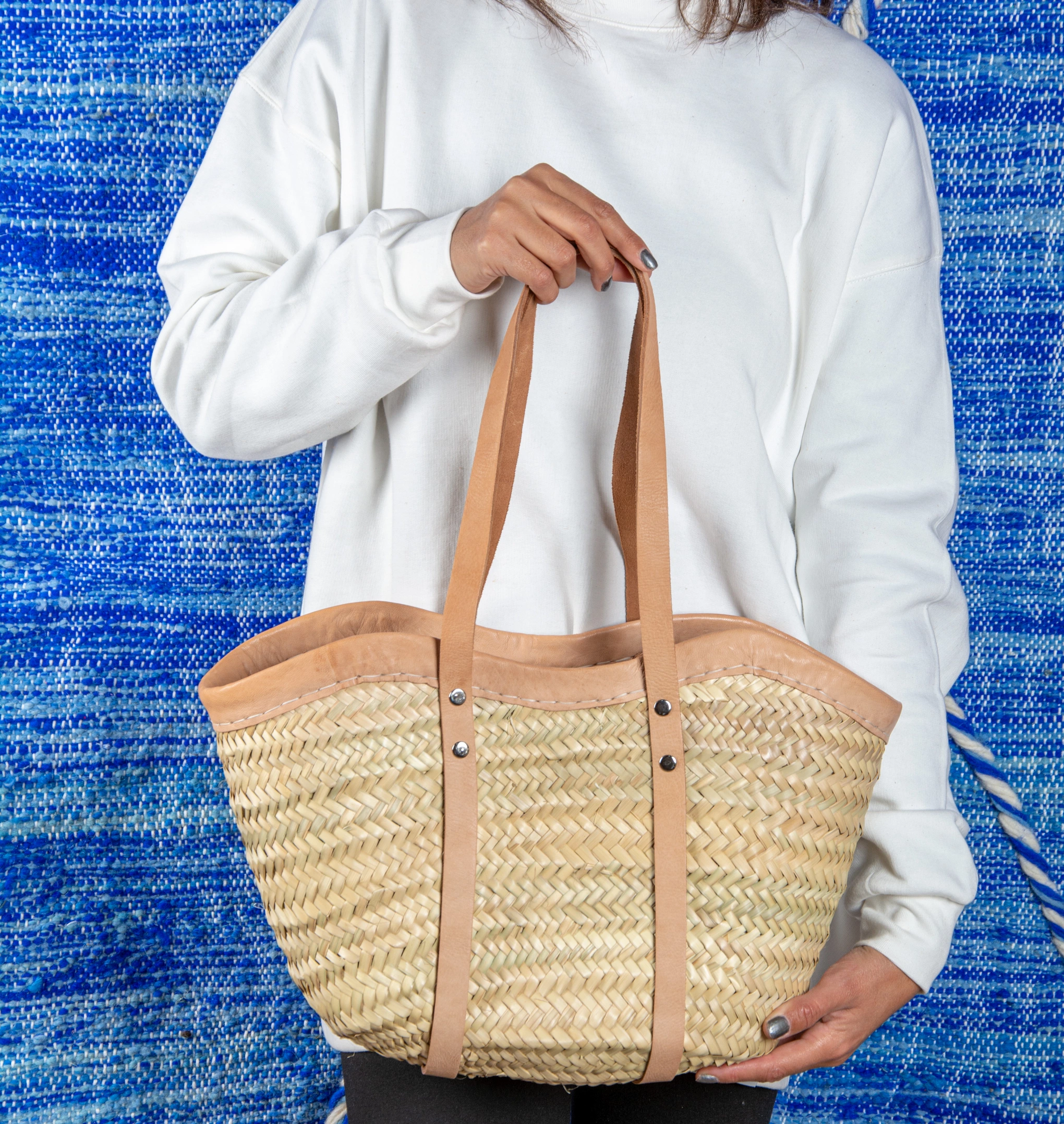 Straw Beach Basket with Wave Design - Green Doum