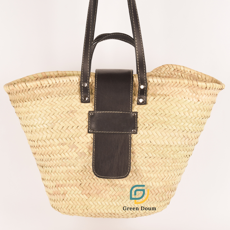 Large straw basket with leather closure by Green Doum, photo 3