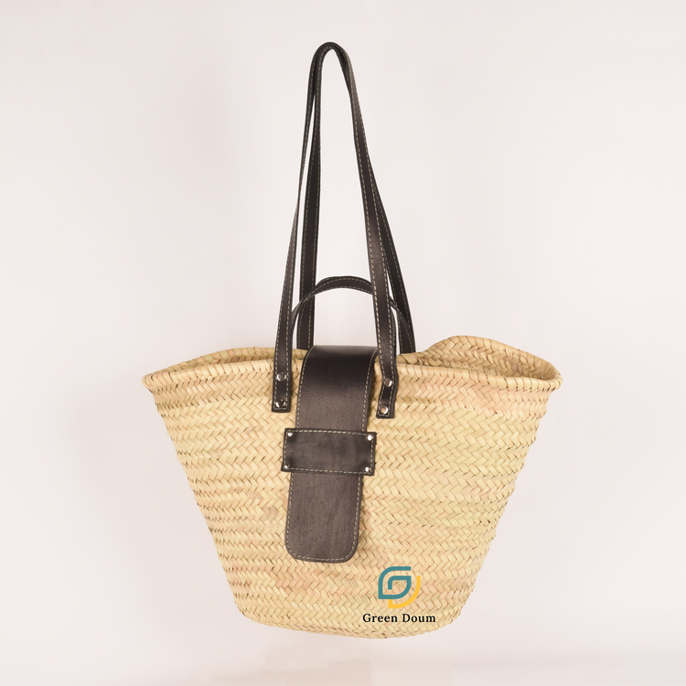 Large straw basket with leather closure by Green Doum, photo 4