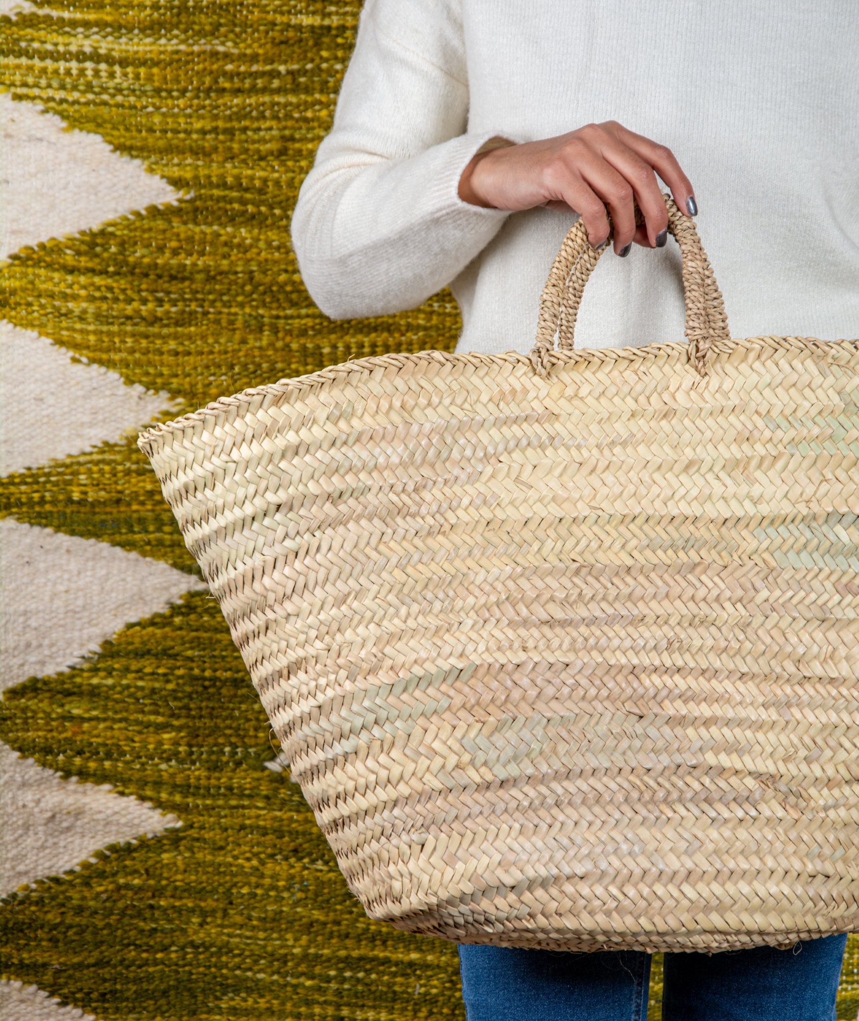 XL straw basket with doum palm handles by Green Doum, photo 2