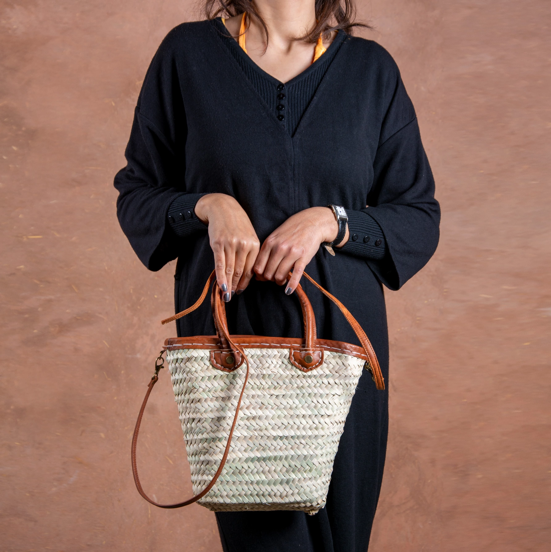 Small Straw Bag with Zip Top and Shoulder Strap - Green Doum