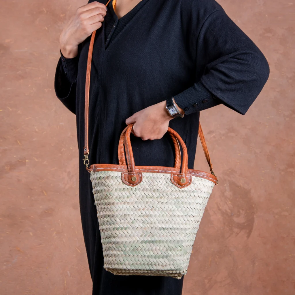 Small straw bag with zip by Green Doum, photo 4